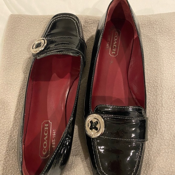 Black enamel Coach shoes 7.5 - Picture 5 of 5